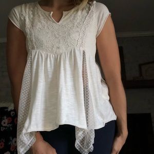 Flowy lace t shirt blouse